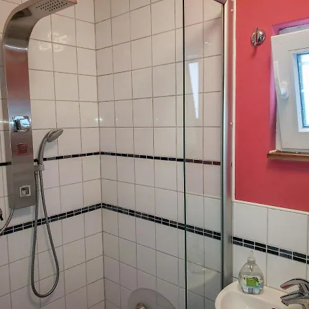 Am Deviner Bach منزل للإقامة *